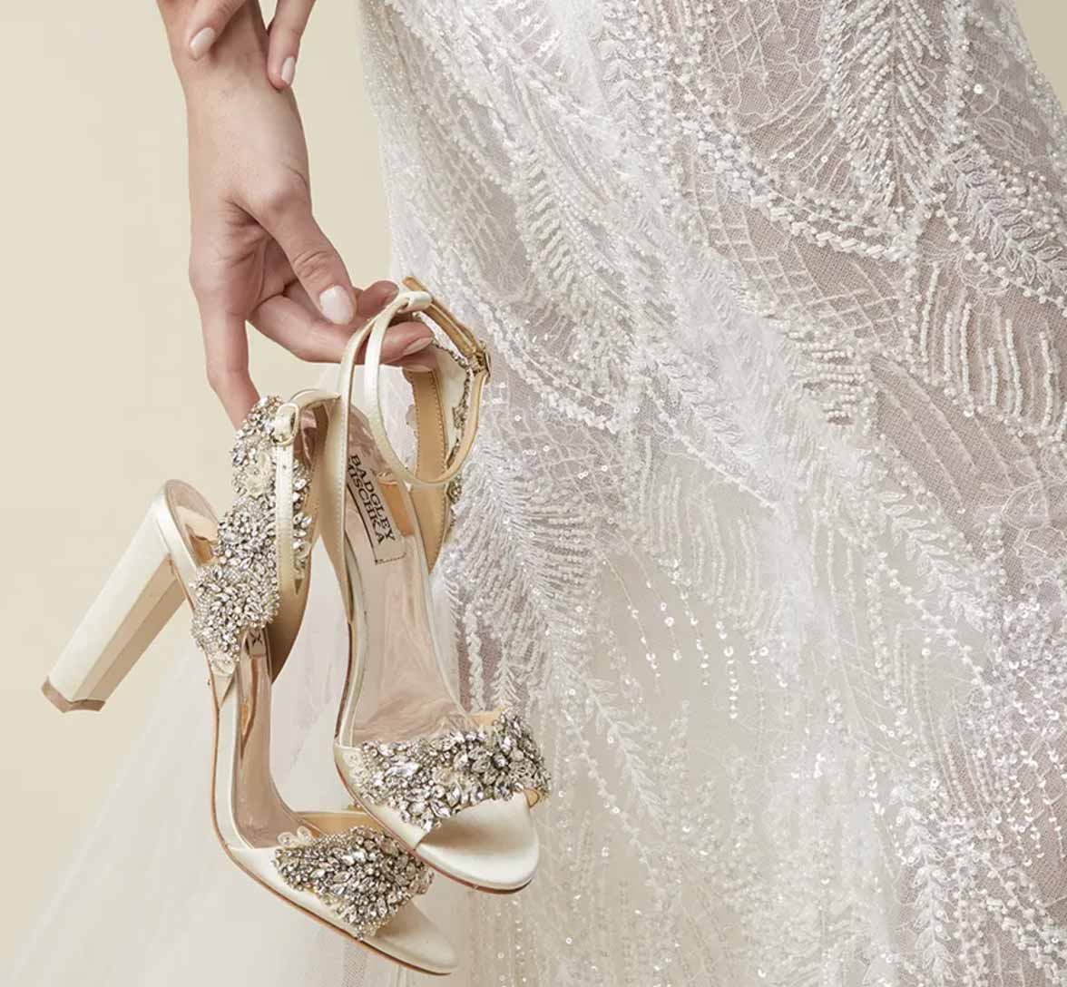 Mari Mi Bridal collection accessories