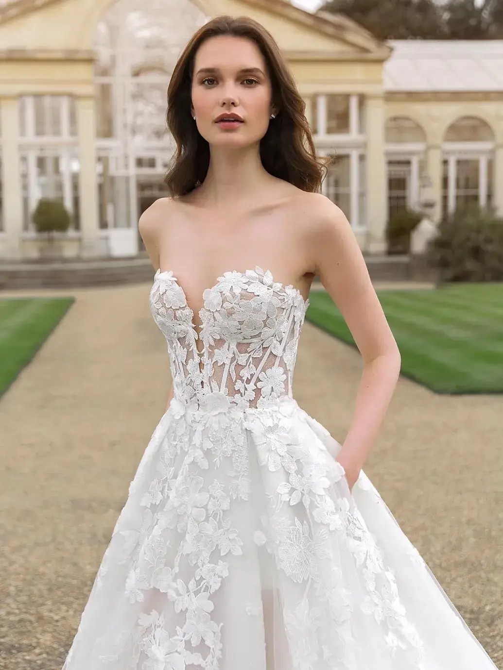 Enzoani Trunk Show Main Image