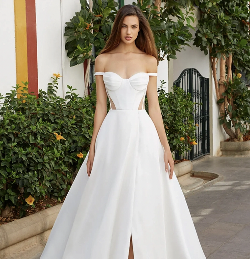 Love by Enzoani Trunk Show Main Image