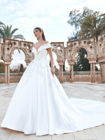 Pronovias Style #Baharia #0 default thumbnail