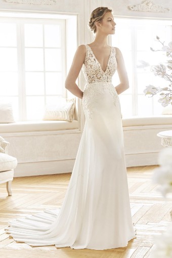 Pronovias Style #Ballet #0 default thumbnail