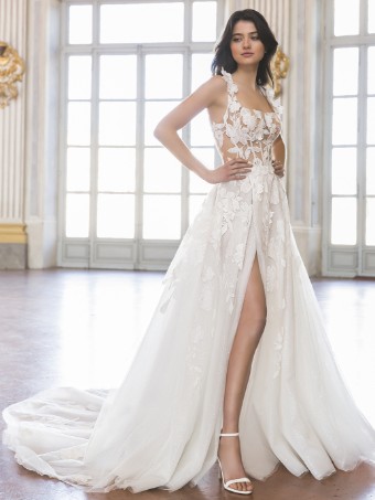 Enzoani Style #Taelyn #0 default Ivory/Sand thumbnail