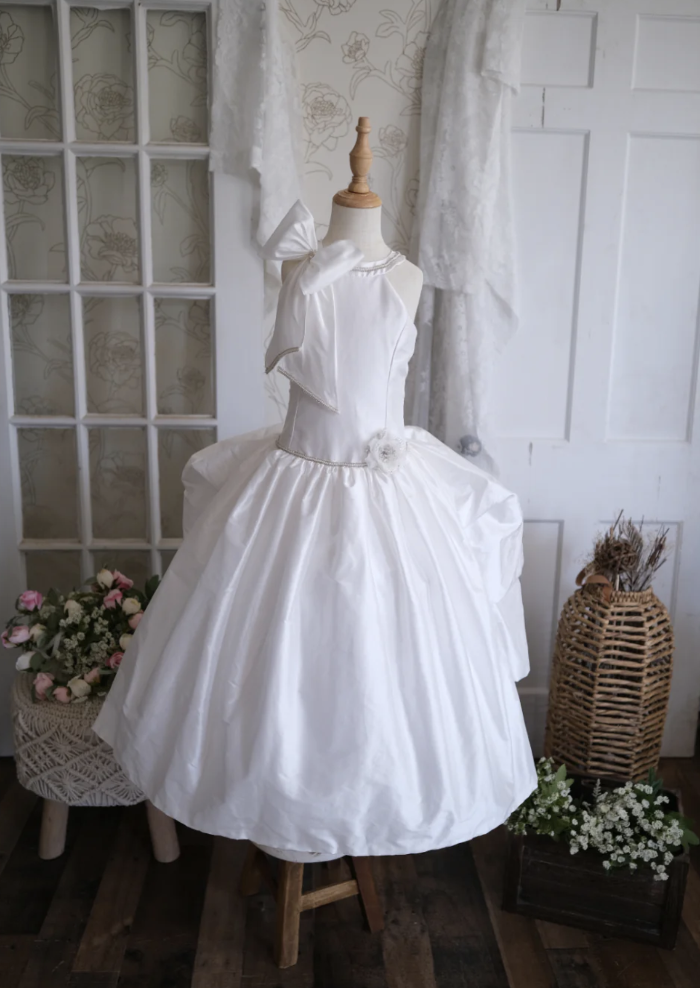 Emmerling - Emmerling communion dresses boleros collection 2024 petite slim  plus sizes princess dress comfortable sparkle tulle lace floor length