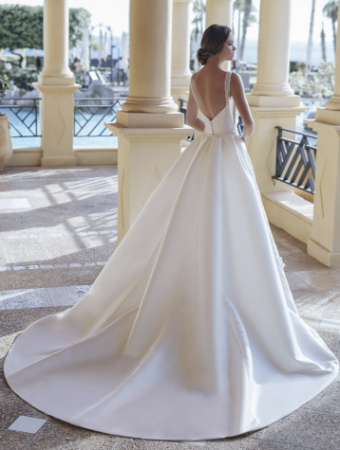 Blue by Enzoani Style #Sienna #1 Ivory thumbnail