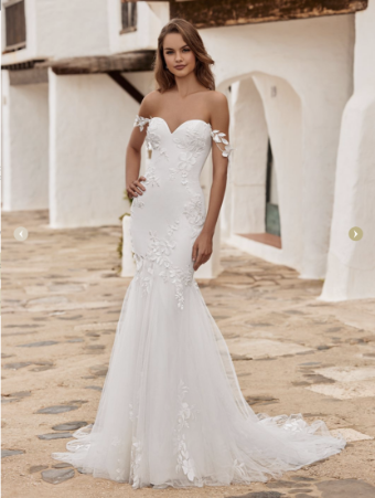 Love by Enzoani Style #Dixie #0 default Ivory thumbnail