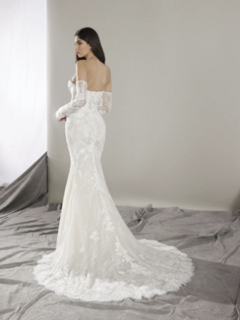 Pronovias Style #Hart #1 default Ivory thumbnail