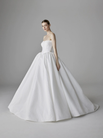 Pronovias Style #Alby #0 default Ivory thumbnail