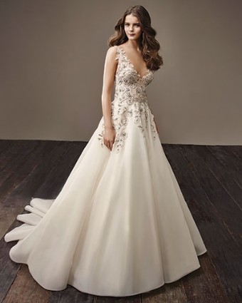 Badgley Mischka Style #Brooke-Sample Sale #0 default Dark Ivory/Antique Gold/Champagne thumbnail