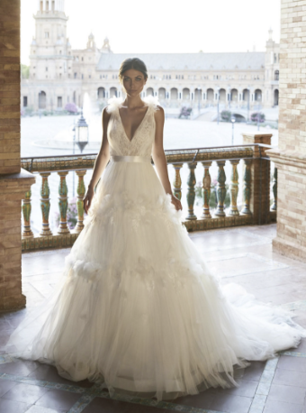 Pronovias Style #Yiya-Sample Sale #0 default Off White thumbnail