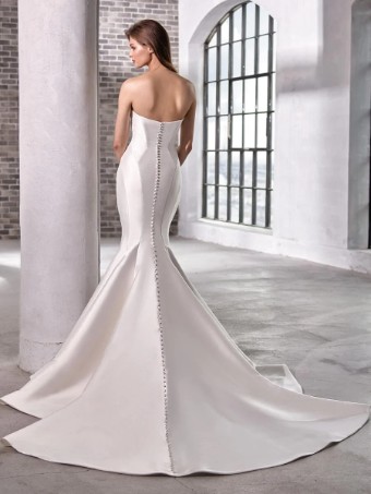 Badgley Mischka Style #Frida-Sample Sale #1 default Ivory thumbnail