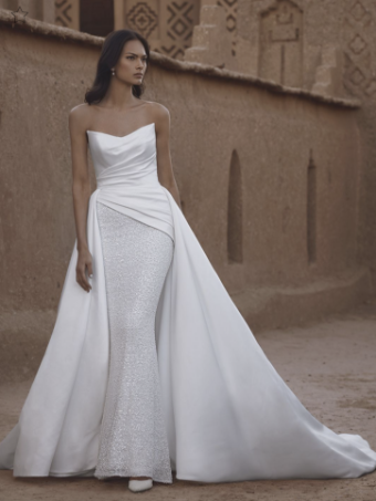 Blue by Enzoani Style #Tallulah #0 default Ivory thumbnail