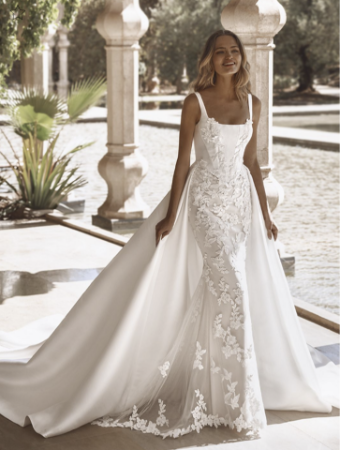 Enzoani Style #Vee #0 default Ivory/Sand/Nude thumbnail