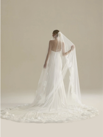 Pronovias Style #V-LA67 #1 default Off White thumbnail