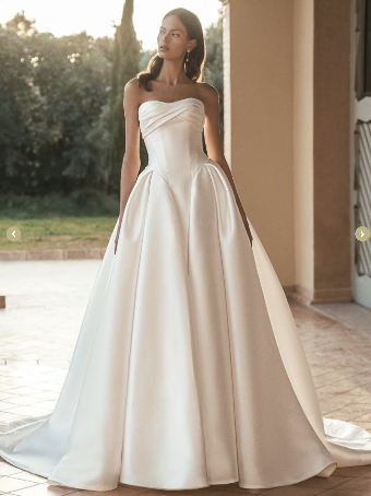 Blue by Enzoani Style #Ulani Dress Only #0 default Ivory thumbnail