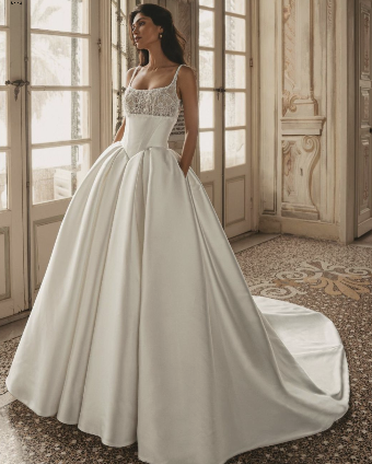 Enzoani Style #Wren #0 default Ivory/Nude thumbnail