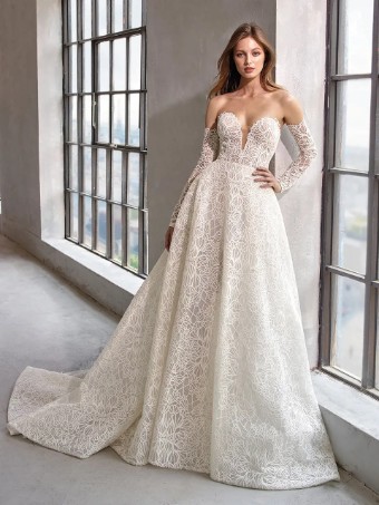Badgley Mischka Style #Fergie #0 default thumbnail